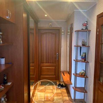 2к квартира з ремонтом, меблями та технікою