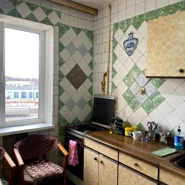 Академіка Корольова просп., 18