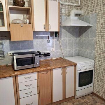 Продається затишна 3-кім.квартира в якісному цегляному будинку.
