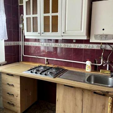 Продам 2 кВ Центр близько 35500 без Аг