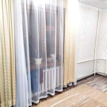 Продаж 2-кімнатної квартири
вул. Петропавлівська
