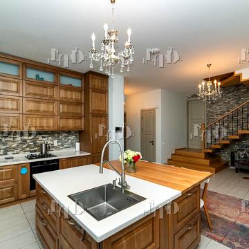 Конча-Заспинська вул. (Генерала Матикіна)