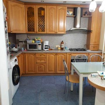 Продам 4 кв Героїв Крут