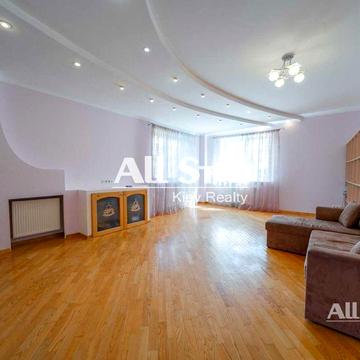 Оренда 2к квартири, Кониського (Тургенєвська вул.) 28а-30а Без комісії