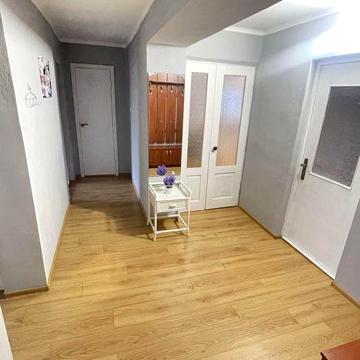 Трикімнатна квартира 73 кв.м. Центр міста. Кімнати роздільні