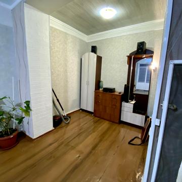 Олеся Гончара вул., 2