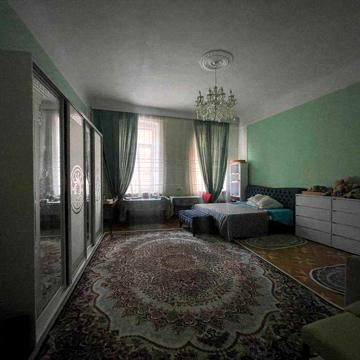 3 кімнатна квартира від власника в історичному центрі міста