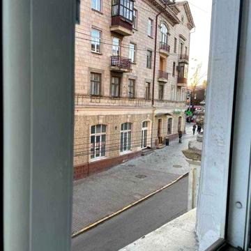 3 кімнатна квартира від власника в історичному центрі міста