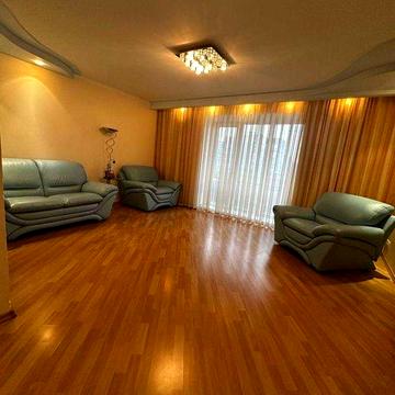 Продаж найвигіднішої 3 к квартири ЦЕНТР  Рауш меблі техніка ТЕРМІНОВО