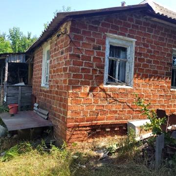 Продам Усадьбу в м. Суми . Недалеко від центру.