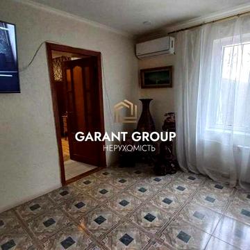 Продаж будинку на Чубаївці.