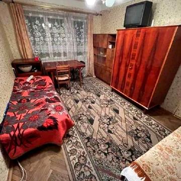 Кубанської України вул. (Маршала Жукова), 15