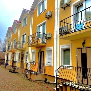 Білогородка таунхаус 125 м2 із готовим ремонтом! Озеро із пляжем!