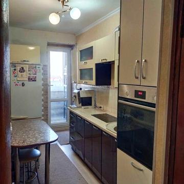 Трикімнатна квартира з ремонтом.