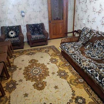 У продажу 2к с 2-ма балконами, Х.гора, 52м2