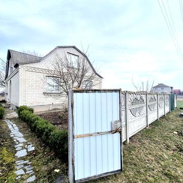 Новий цегляний будинок 2007 року с. Вертокиївка всі зручності
