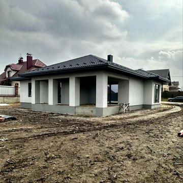 Будинок в топовій локації передмістя Луцька
