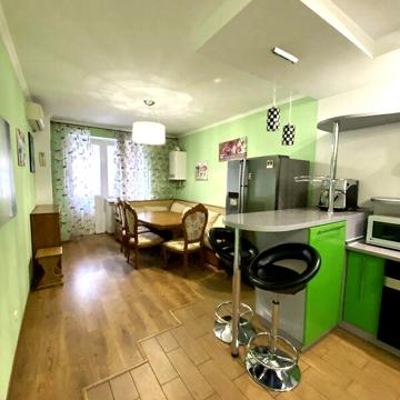 Продаж 3к Квартира Соборності вулиця