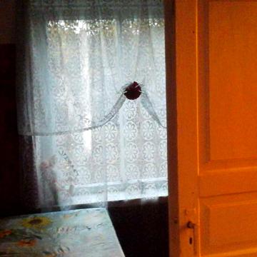 Сдается Времянка/Дом мал 4500грн Без комуналки Торг Возле р-н Школьная