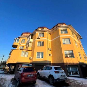 Продаж великої 1-кімнатної квартири в центрі Бучі