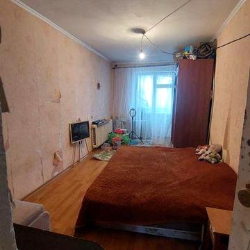 Продам 2-кімнатну квартиру. Пр-т Незалежності,307.