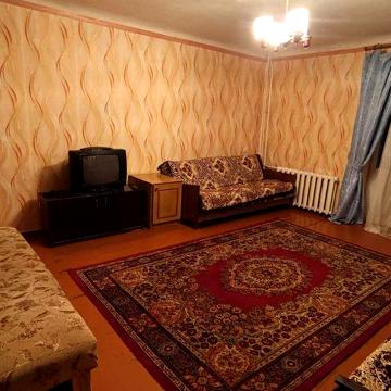 Здається 2-х кімнатна квартира в районі магазину Спорттовари