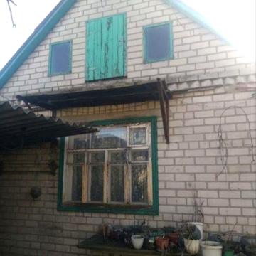 Продам домик в городе на Подоле.