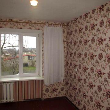 3 к.кв., 2 поверх, вул. М. Заньковецька , р-н міської лікарні-переїзду