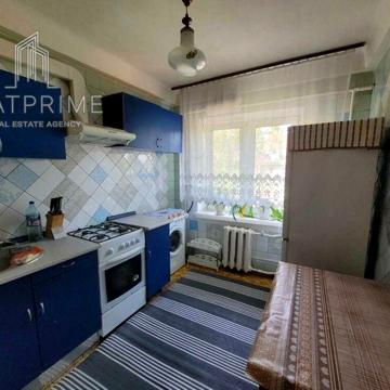 Відрадний просп. (Чубаря), 18Б