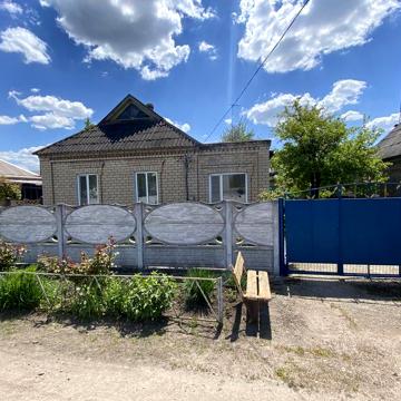 Продаж будинку у Довгинцівському р-ні. 5 км.