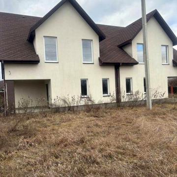Продаж будинку ( дуплекс ) від власника у Гореничах