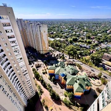 Єлизавети Чавдар вул., 4