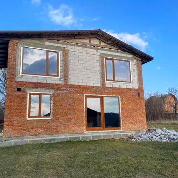 Дача на мольовничому березі Дністра