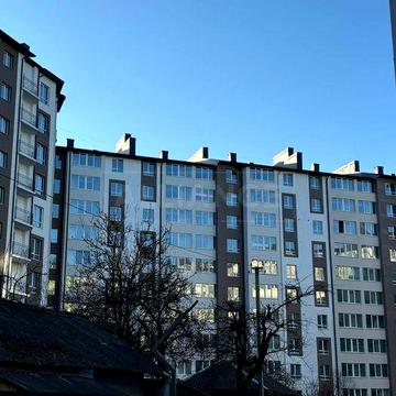 Продам двокімнатну  квартири в збудованому будинку біля Вокзалу