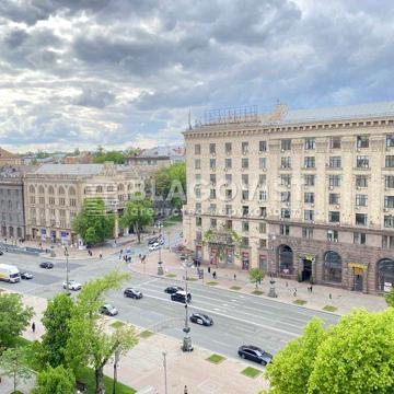 Ексклюзивний варіант 3-кімнатної в серці Києва на вул. Хрещатик, 13