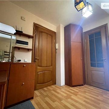 Продаж 4к Квартира вул. Робоча
