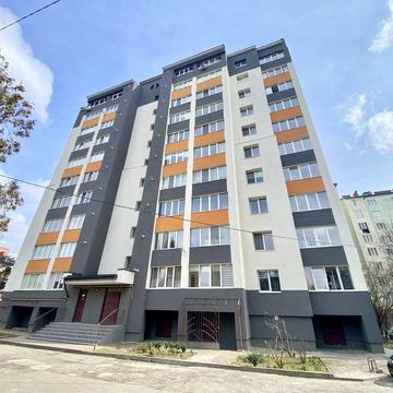 Продається 2 к. квартира. вул. Вовчинецька. Надрічна. Комунікації.Ліфт