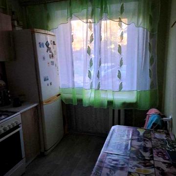 Наті-Нерубайське квартира 3кім 1/9 пов. з балконом, підвалом, 2 гаражі ЖК Натівський