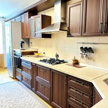 Корольова вул., 10-А