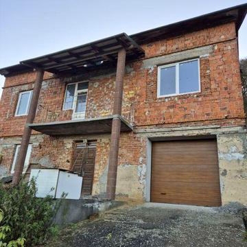 Продаж будинку Біла Чортків