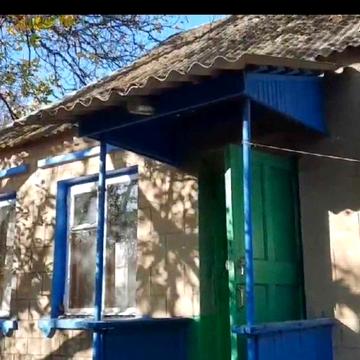 Продам дом Валки, участок 25 соток