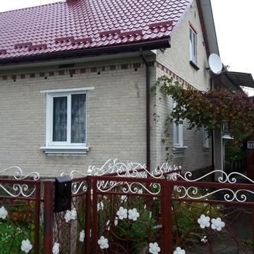 Довгострокова оренда 7к Дім Лесі Українки вулиця