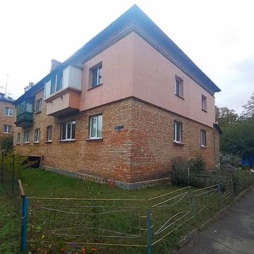 Продам 3к квартиру+гараж в курорте Киева Пуща-Водица СРОЧНО