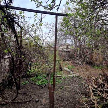Продам часть дома на участке 3 сотки, ул. Малиновского
