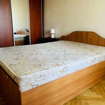 вул.Героїв полку «Азов» (Малиновського)27/23, 2х кімнатна. ГАЗ. МЕТРО