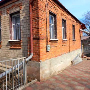 Продам отдельно стоящий дом ул. Бакинская 75