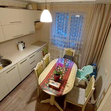 Продам 3 кімнатну квартиру лівий берег 2 мкрн