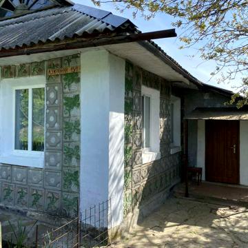 Лесі Українки, 15