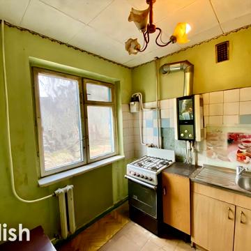 Степана Тільги вул. (Революційна), 32