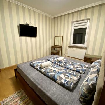 Гвардійський пров., 3/2